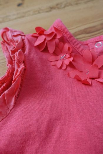 Très joli t-shirt tao 3 ans