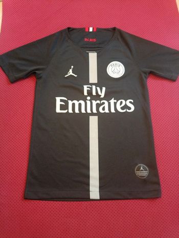 Maillot de foot PSG, Jordan Authentique Officiel taille enfant 8/10 ans