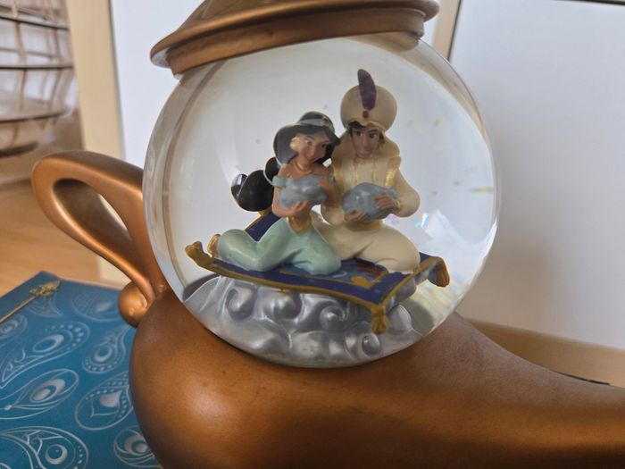 Snow globe lampe Aladdin - photo numéro 3