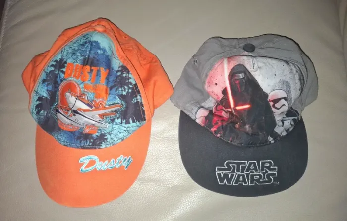 Lot de 2 casquettes garçon plane star wars Disney