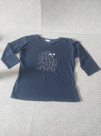 T-shirt bleu marine motif chats – manches 3/4 – taille M