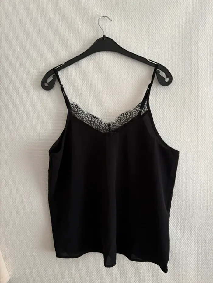 Débardeur fluide à dentelle - noir