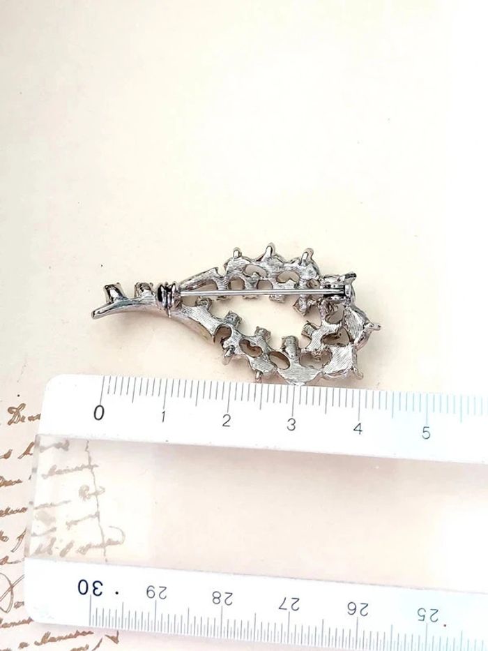 Magnifique broche vintage avec marcassite - photo numéro 4