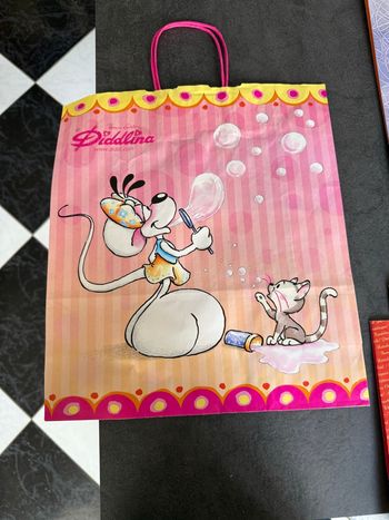 Cinq. Sacs cadeaux Diddl