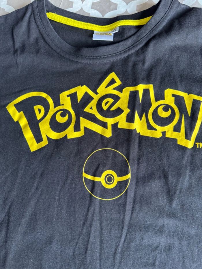 T shirt pokemon 12/14 ans - photo numéro 2