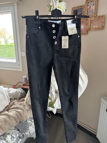Jean noir neuf 11/12