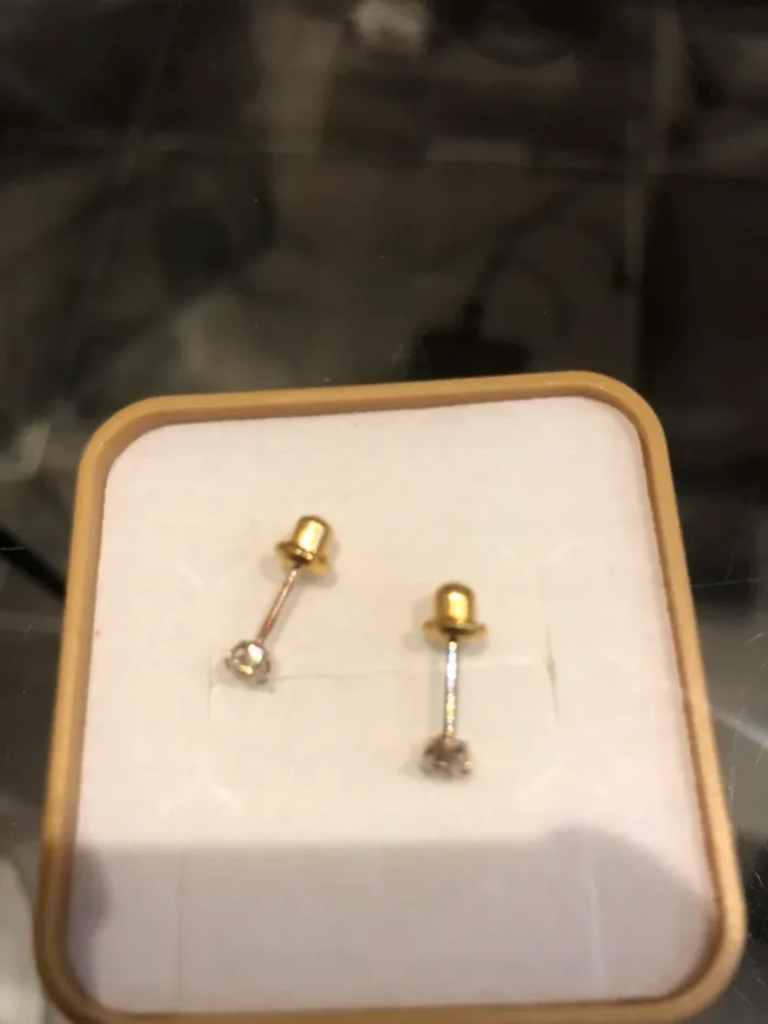 Boucles d’oreilles or et zirconium - photo numéro 2