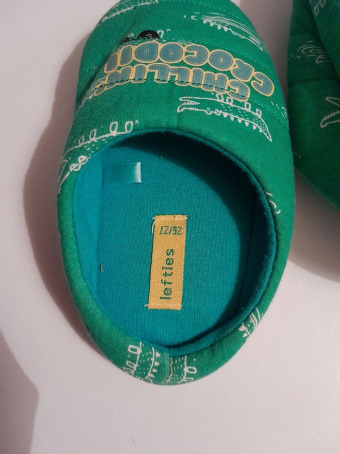 Chaussons pantoufles 26 27 - photo numéro 3