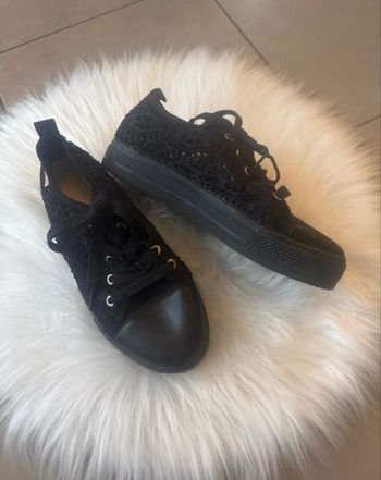 Chaussure femme dentelle