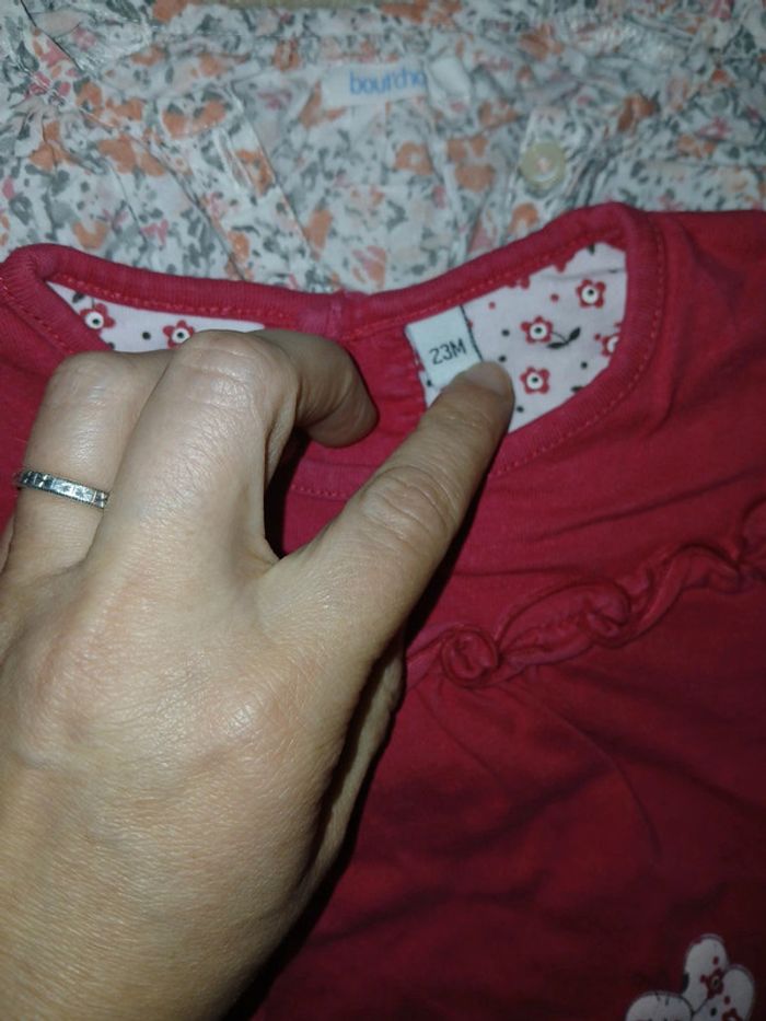 Lot de 5 hauts en 2 ans - photo numéro 9