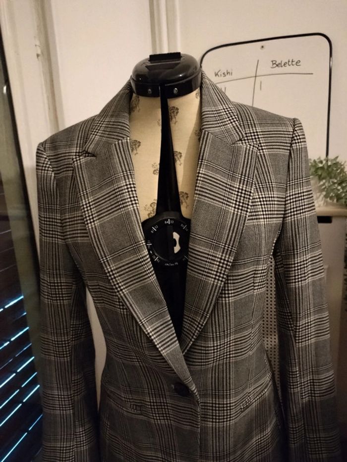 Veste H &M couleur gris en carreaux neuve avec étiquette taille 34 - photo numéro 3