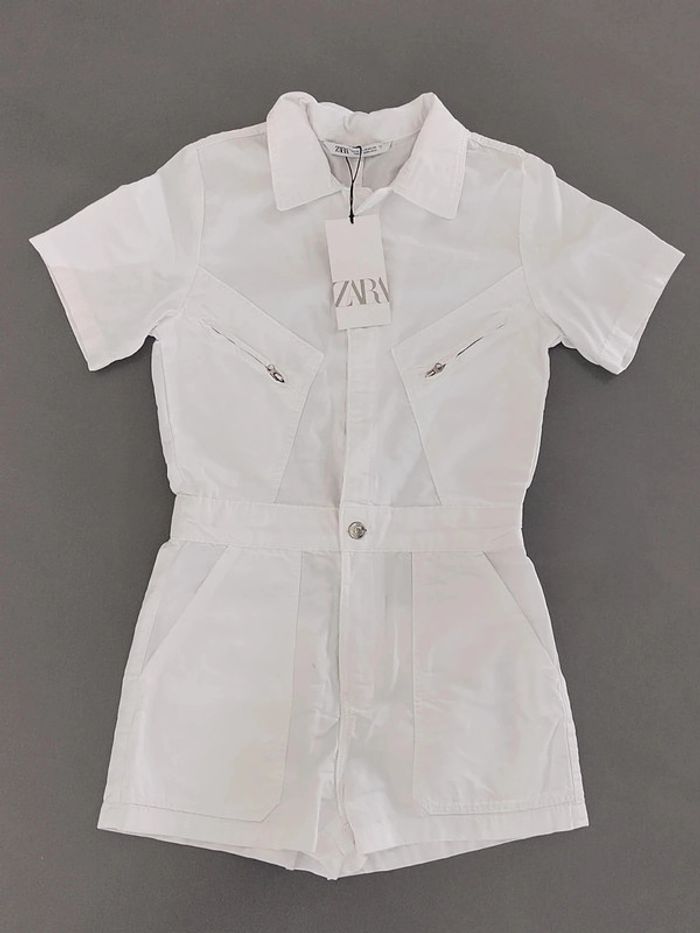 Combi-short Zara
Blanc
100 % coton
Taille XS
Neuf avec étiquette
