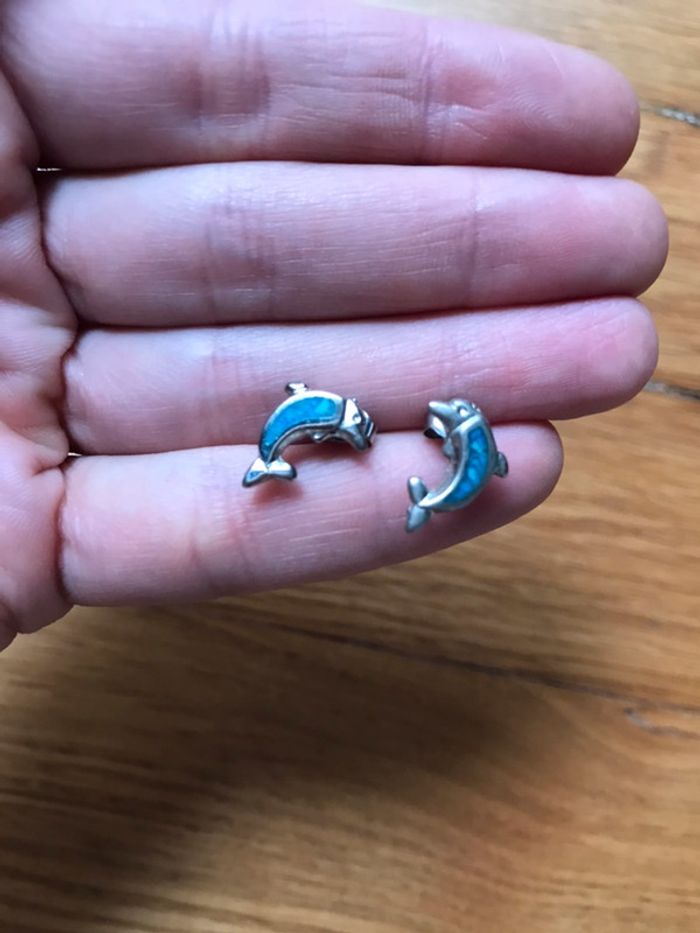 Boucles d’oreille argent et turquoise forme dauphin - photo numéro 2