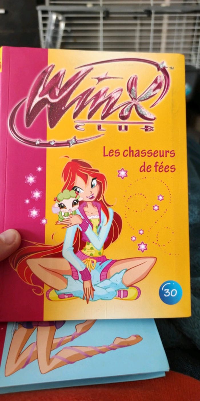 4 livres Winx club - photo numéro 2