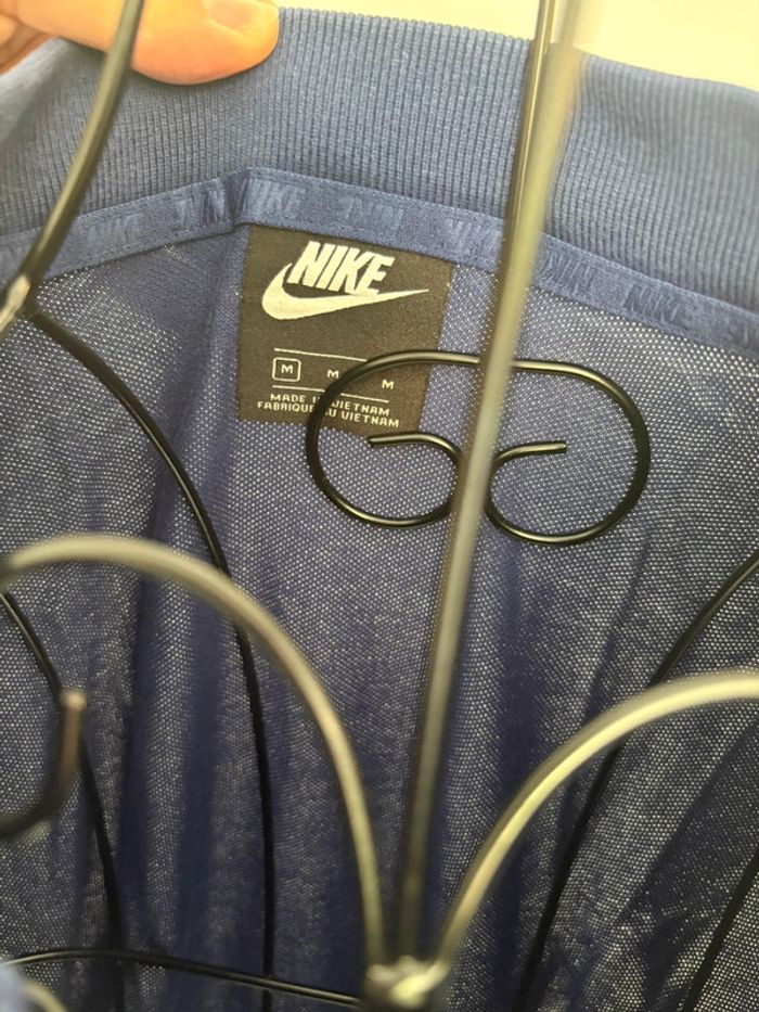 🚨 À vendre : Polo Nike PSG 🚨 - photo numéro 2