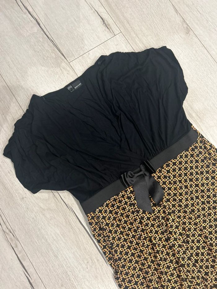 Robe taille 40/42 - photo numéro 2