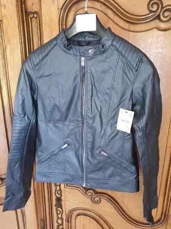 Veste/blouson 14 ans fille neuve