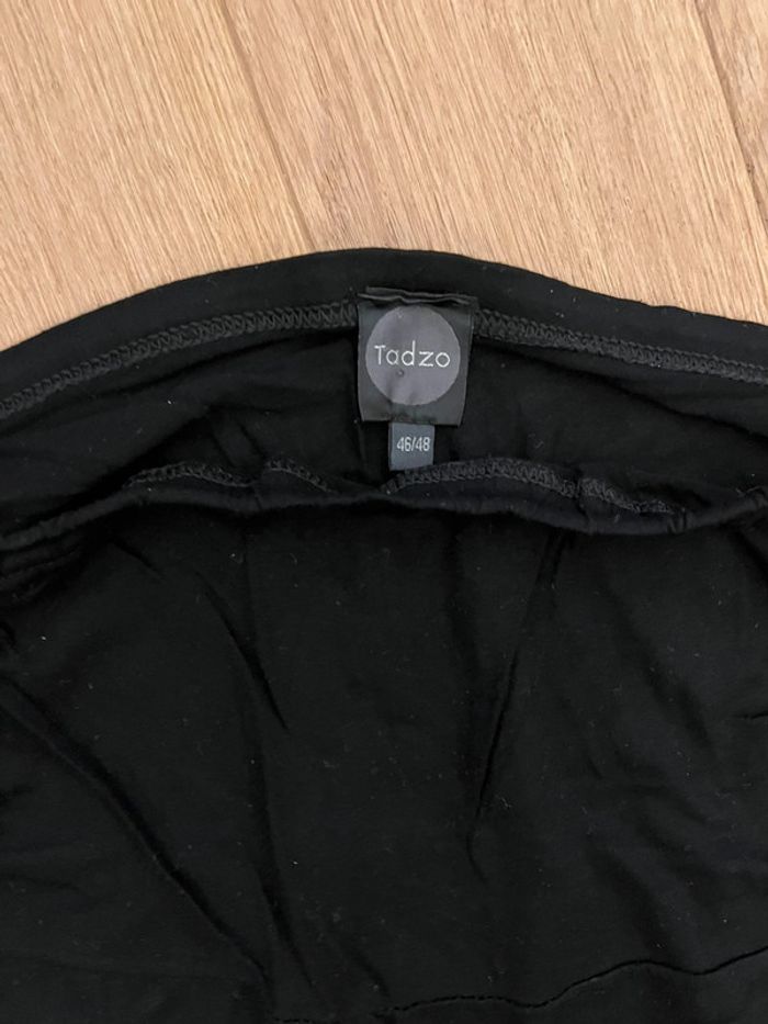 Lot de 4 pantalons grossesse/maternité longueur 3/4 bon état - photo numéro 2