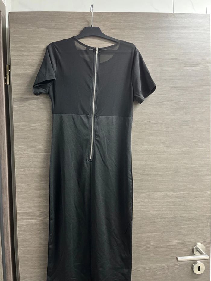 Robe de cocktail - photo numéro 2