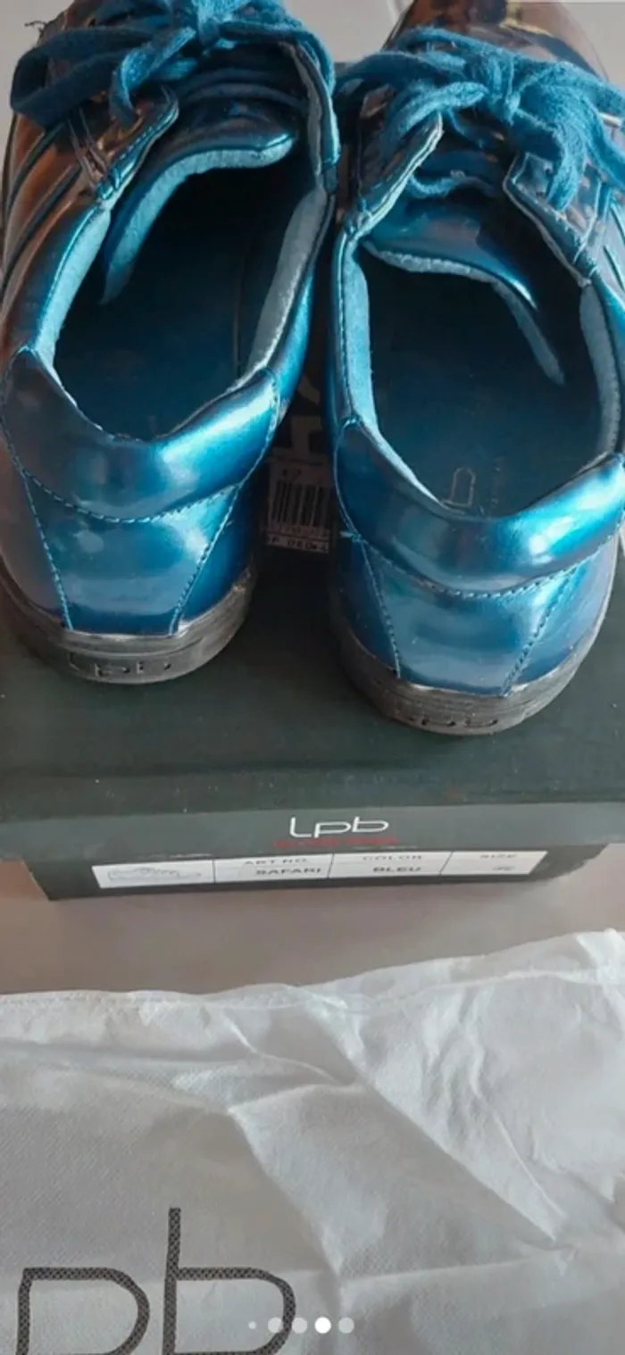 Jolies chaussures baskets LPB 40 - photo numéro 4