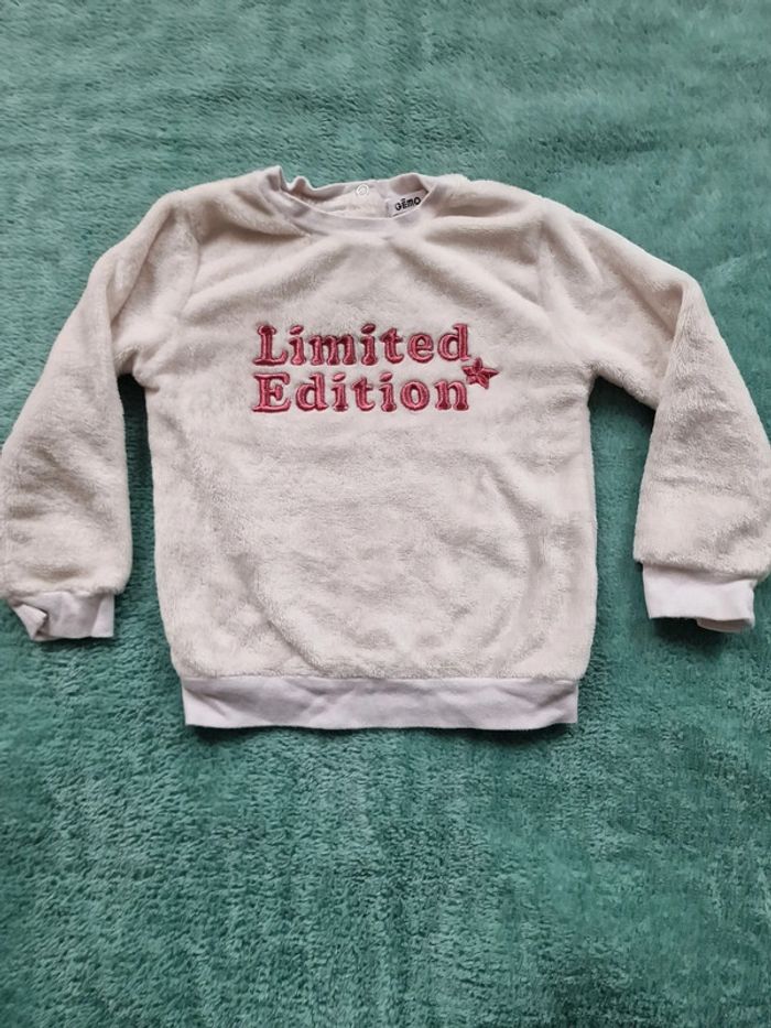 Très beau pull 3 ans