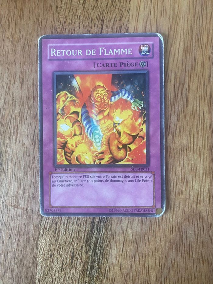 Carte Yu-Gi-Oh! Retour de flamme SD3-FR031