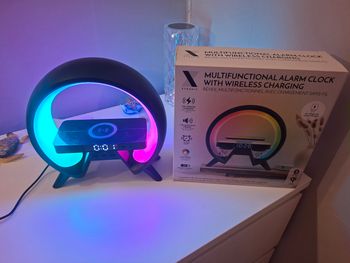 Réveil multifonction LED