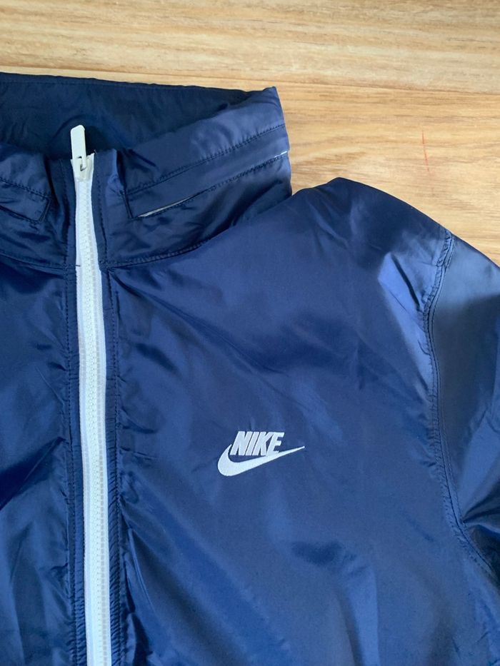 Veste imperméable Nike neuve - photo numéro 2