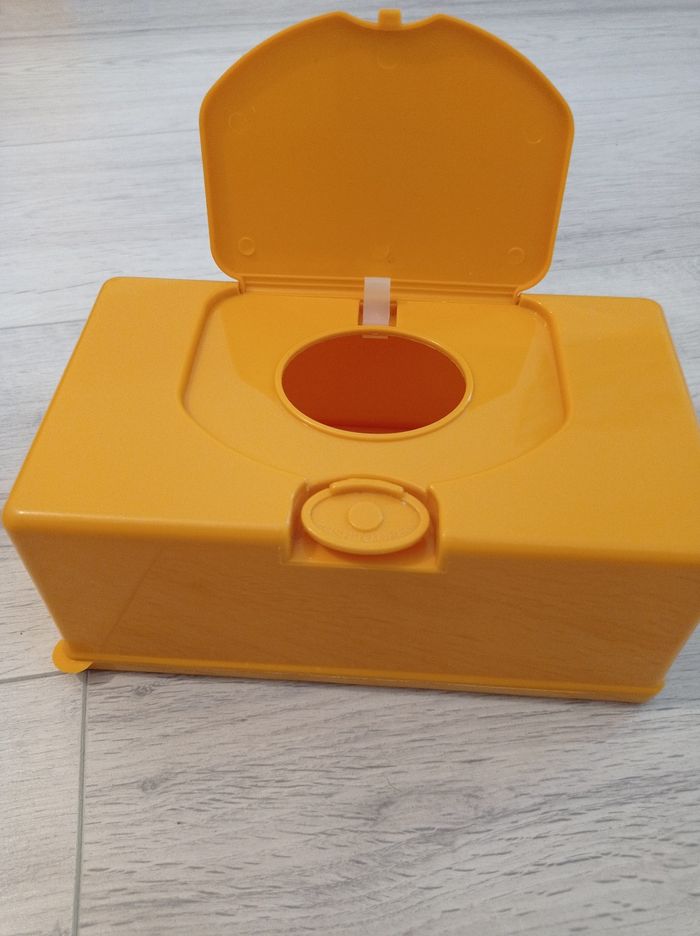 Boite à lingettes jaune moutarde - photo numéro 2