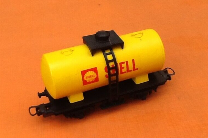 Wagon Citerne Shell / Wagon Citerne Azur Echelle : 1/87ème - photo numéro 2