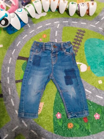 Jeans tape à l 😉 👦 6mois