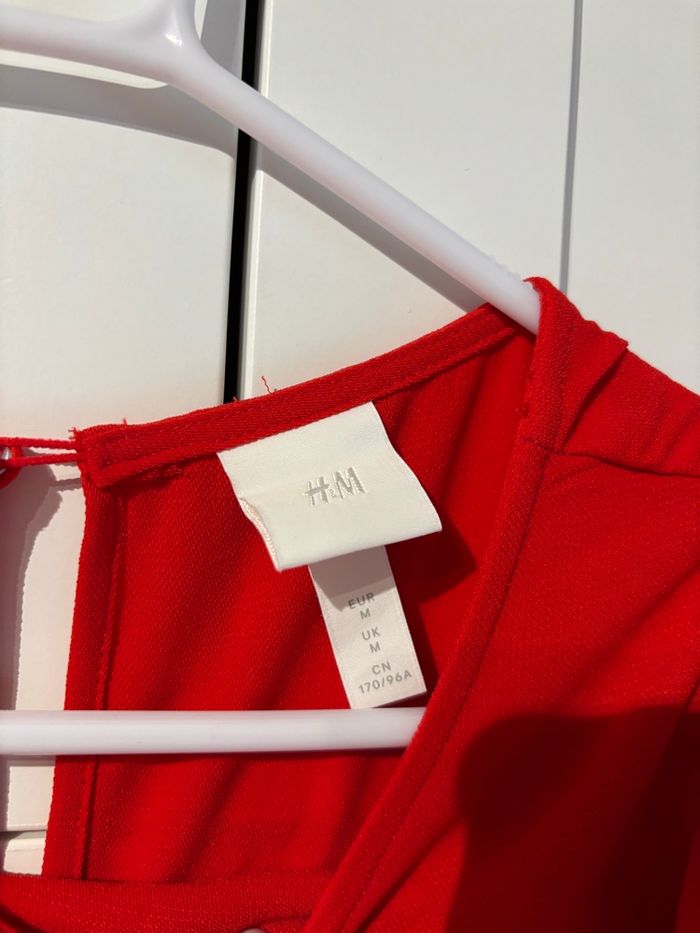 Robe avec épaules froncés - photo numéro 4