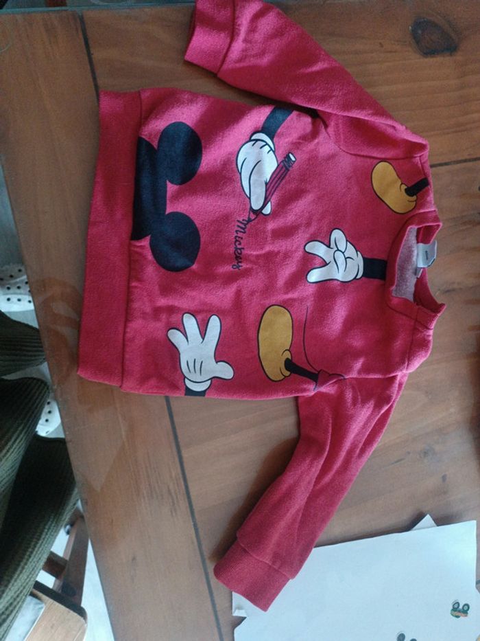 Pull Mickey 3 ans - photo numéro 2