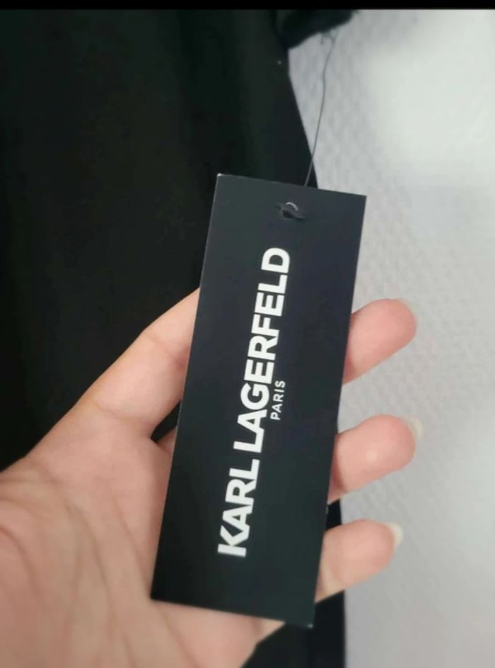 Tee shirt Karl Lagerfield Paris Neuf taille XS - photo numéro 4
