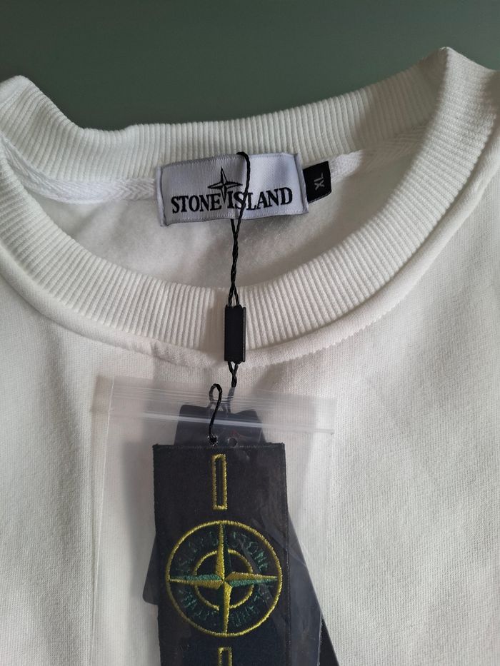 Pull stone island - photo numéro 3