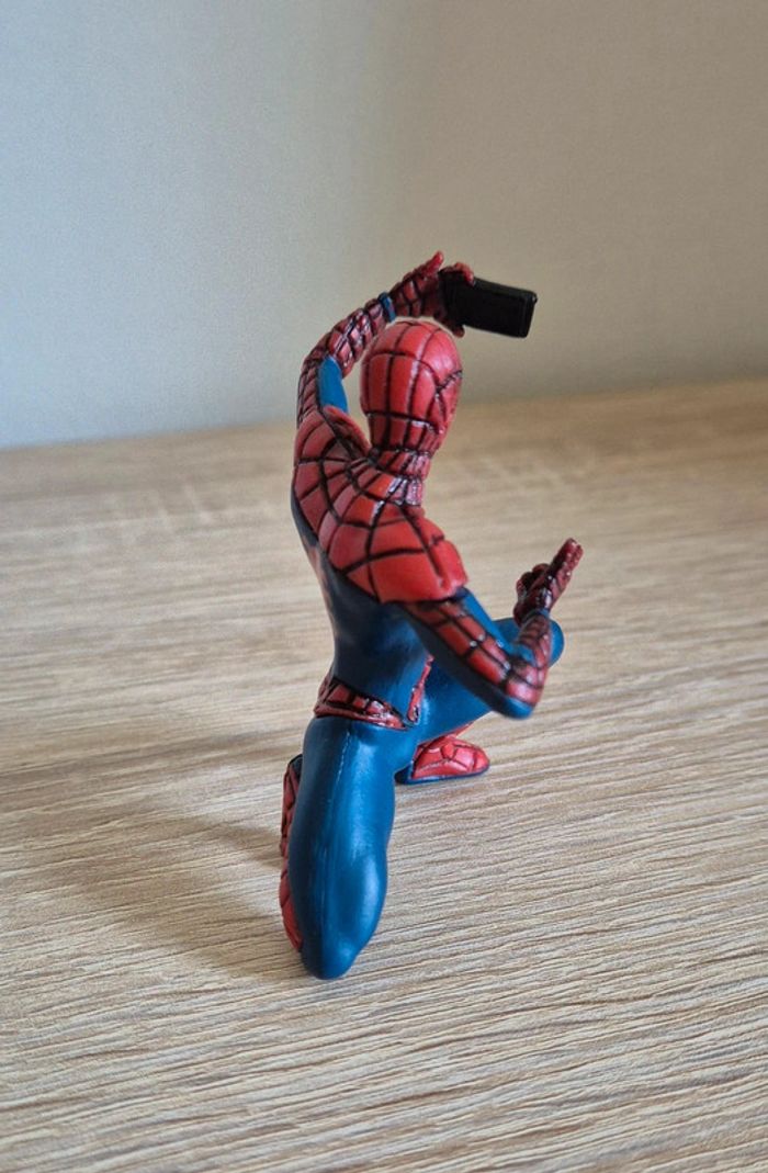 Figurine Spiderman. - photo numéro 2