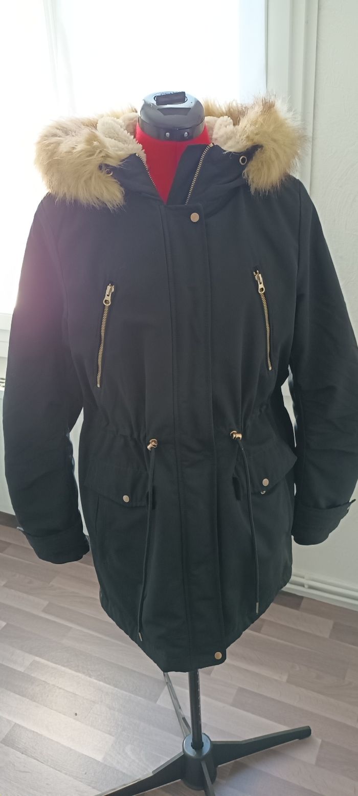 Manteau noir - photo numéro 2