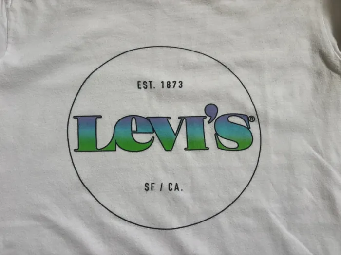 T-shirt manches courtes Levi’s taille S - photo numéro 6