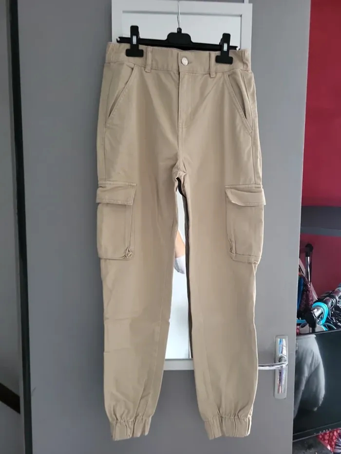 Cargo taille 36