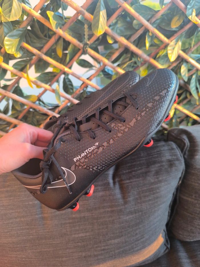 Crampon de foot , chaussure de foot , taille 41 , neuve - photo numéro 2