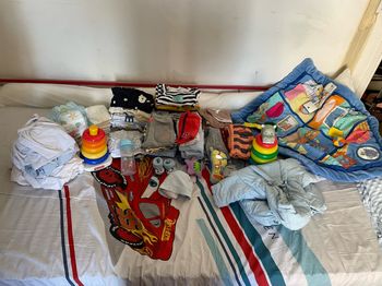 Lot de vêtements de garçon