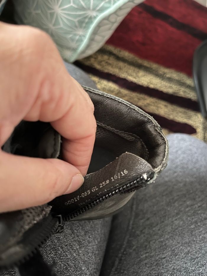 Camper peu enfant, cuir, taille 25, mixte noir/marine - photo numéro 5