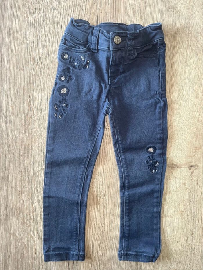 Jean tape à l’œil
