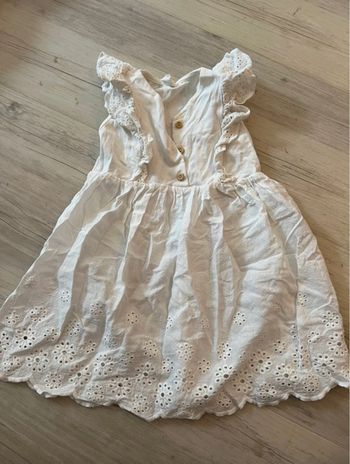 Robe bébé blanche