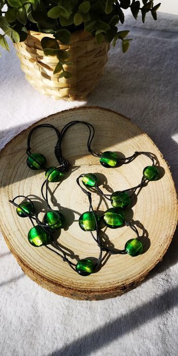 Collier sautoir avec pierres