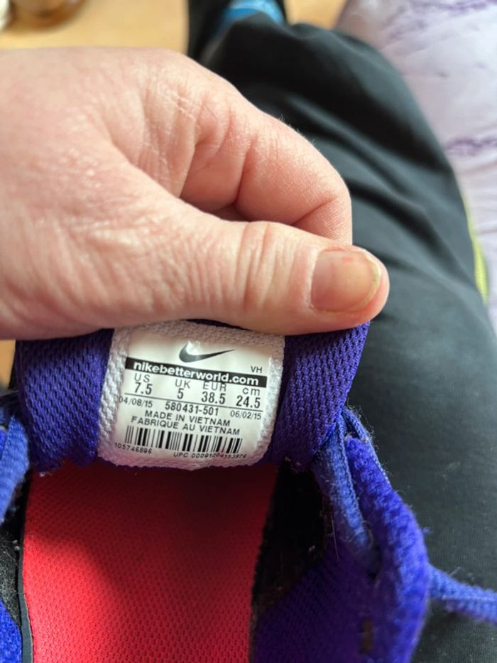 Chaussures Nike - photo numéro 3