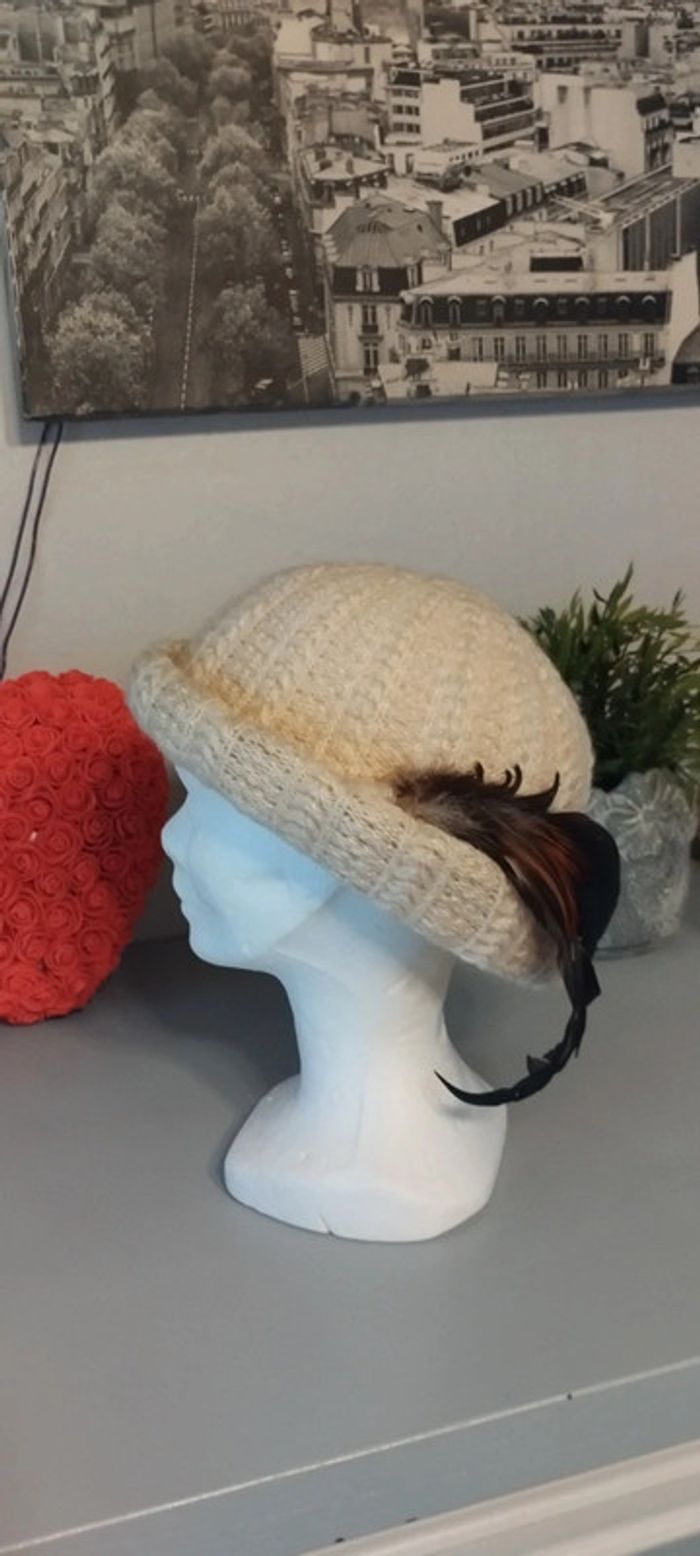 Chapeau vintage orné de plumes - photo numéro 10