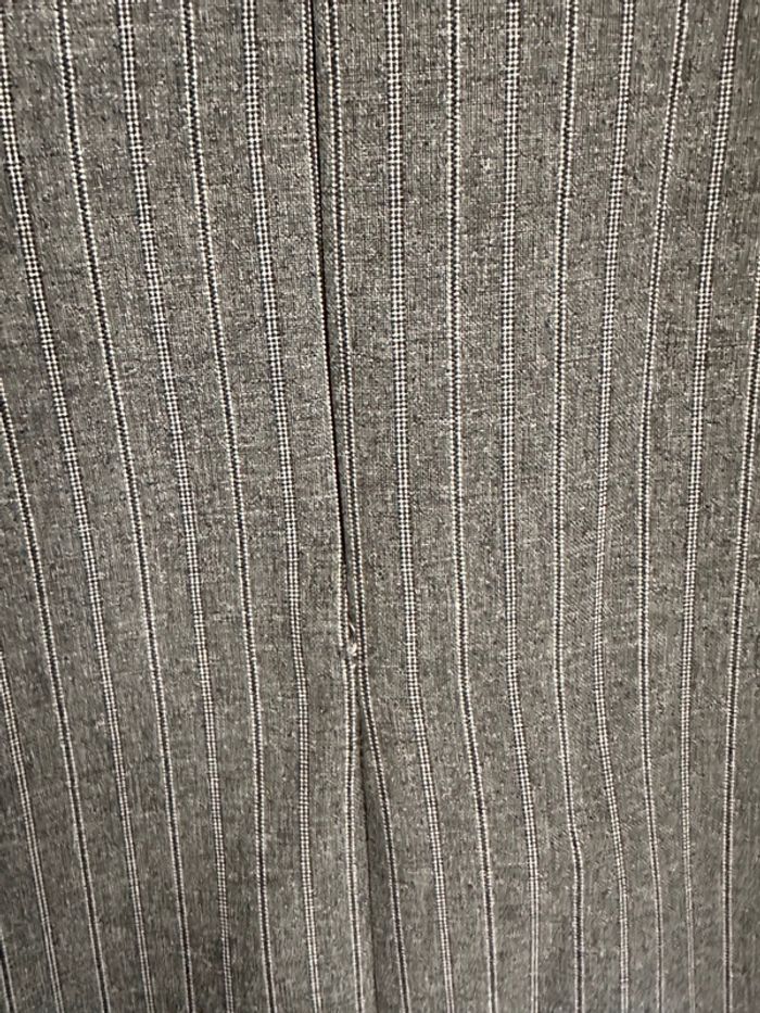 Robe taille 42/44 élégante peu portée - photo numéro 6
