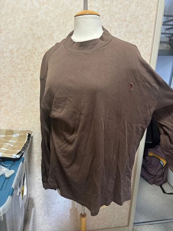 Sous pull taille XXXL marque malboro