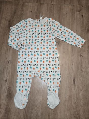 Joli pyjamas / grenouillère en coton fille 12 mois